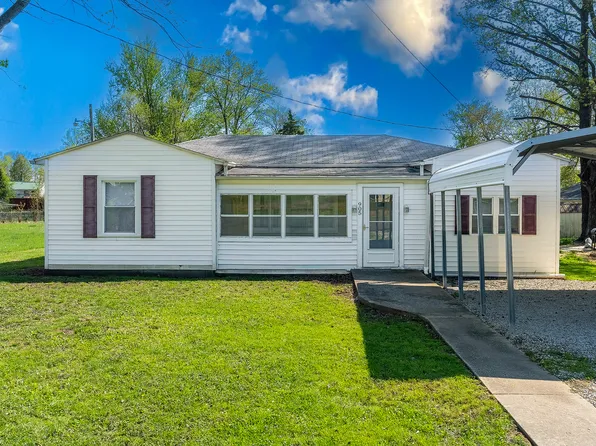 905 Airport Rd, Mount Vernon, IL 62864