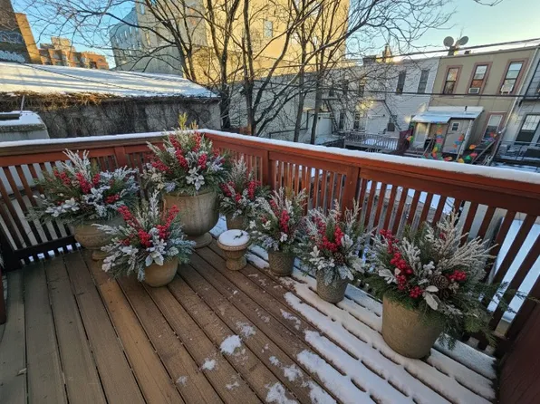 124 32nd Street image 1 of 8