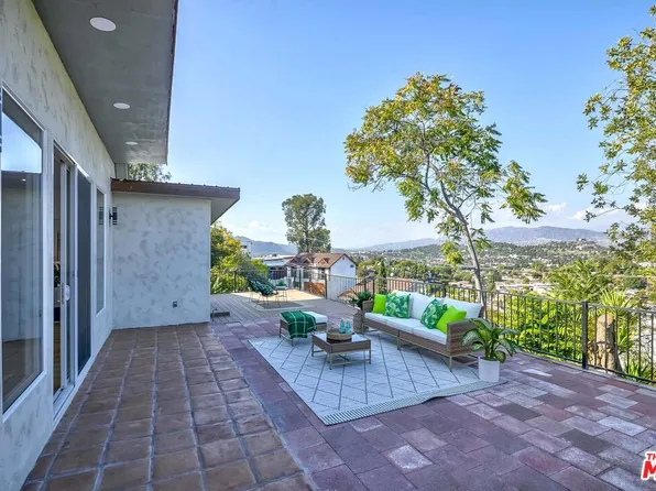 1832 Burnell Dr, Los Angeles, CA 90065