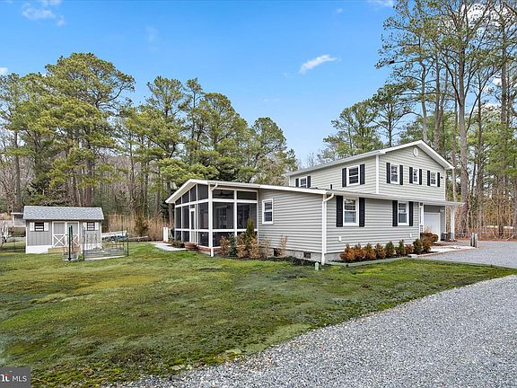 2nd image of 12107 Angler Rd