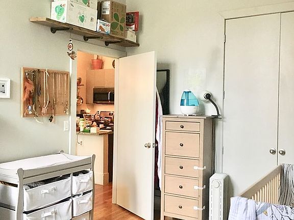 5th image of 41 Kosciuszko St APT 216