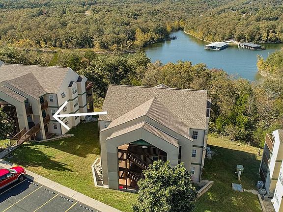 2nd image of 3 Woodpecker Ln #4
