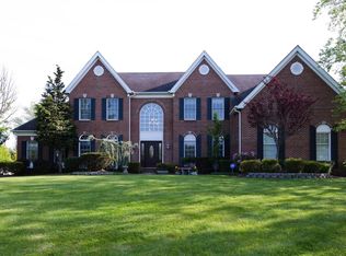 310 Round Hill Dr, Freehold, NJ 07728