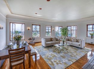 Los Altos, Los Angeles, CA 90010