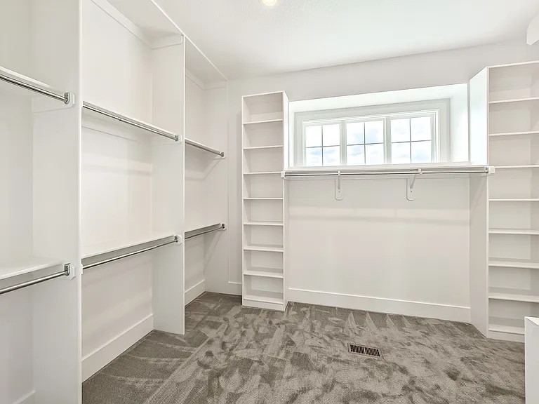 18401 Monrovia St — Photo 36