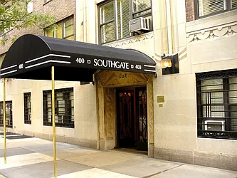 400 East 52nd Street in Beekman