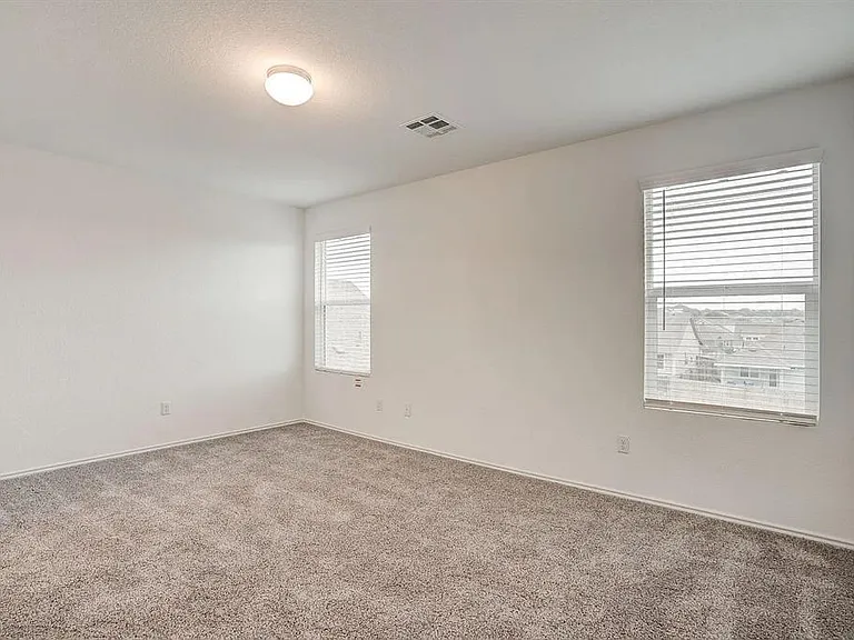 209 Majestic Cedar Dr — Photo 16