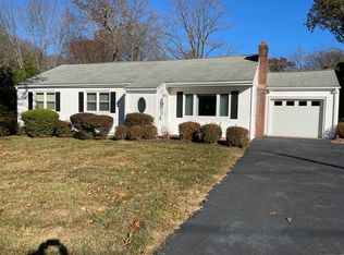 21 Arbor Ter, Ansonia, CT 06401