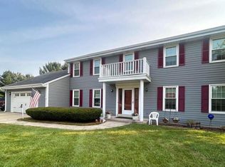 2076 Patrick Ct, West Bend, WI 53095