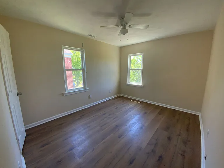 41 Ash Ave #B — Photo 7