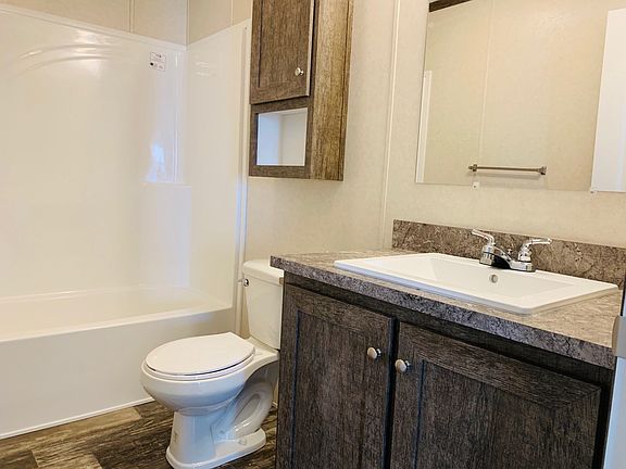3rd image of 96 Quail Ct