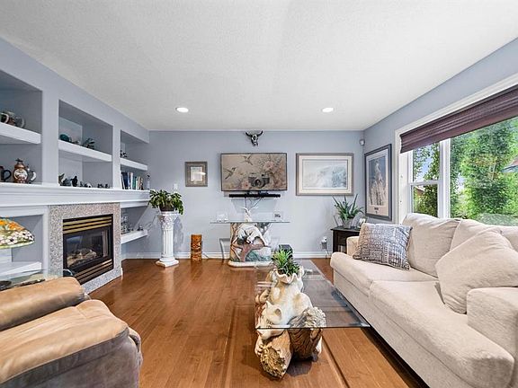 4th image of 2605 NW 57th St
