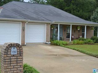 135 Savannah Ln, Cleveland, AL 35049