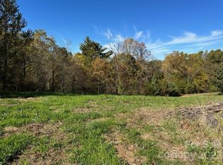99999 Murphy Hill Rd, Weaverville, NC 28787