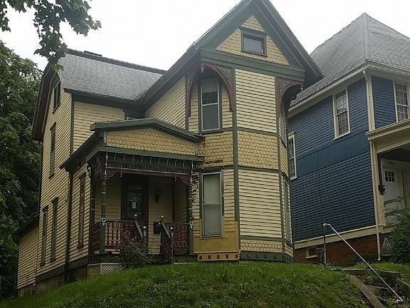 3rd image of 621 Bon Ton St