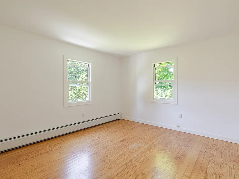 776 Mitchell St — Photo 23