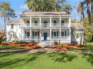 304 Scotchpine Dr, Mandeville, LA 70471