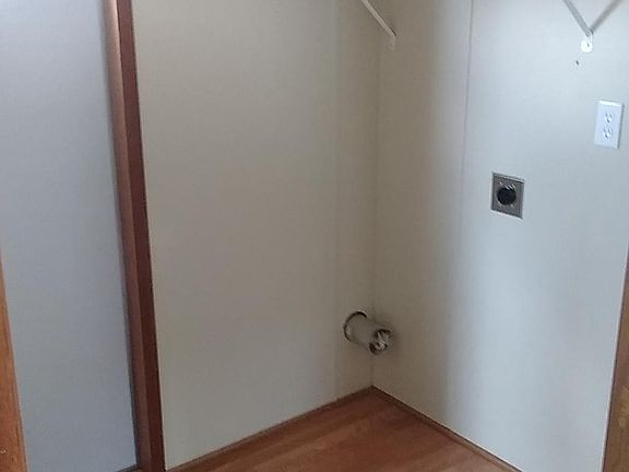 Washer Dryer Hook-Ups