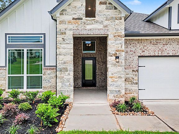 4th image of 9570 Moss Rose Ln