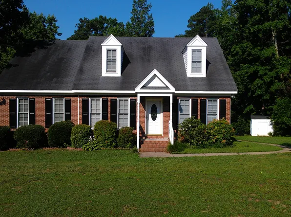 160 Fox Run, Youngsville, NC 27596