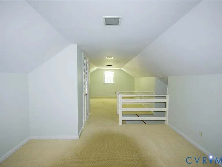 13921 Whitechapel Rd — Photo 25