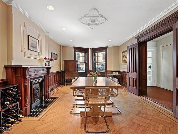3rd image of 200 Lincoln Pl