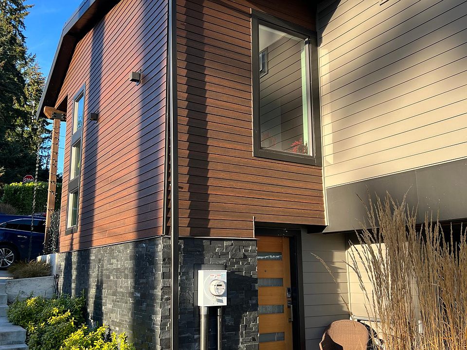 1st image of 11006 83rd Ave NE