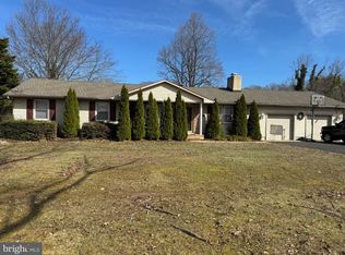 1314 Magnolia Rd, Vineland, NJ 08361