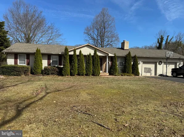 1314 Magnolia Rd, Vineland, NJ 08361