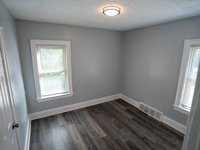 Bedroom 1 Unit B