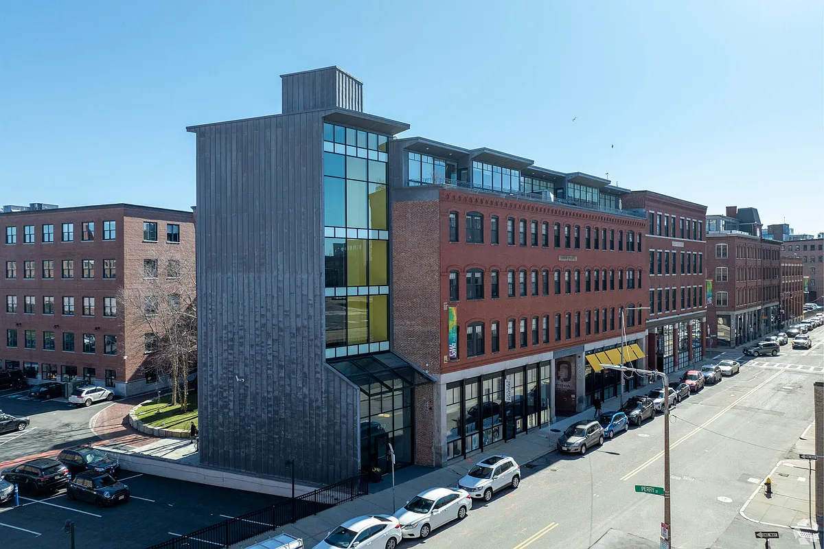 Building Photo - Sowa Boston