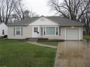 880 Homewood Dr, Painesville, OH 44077