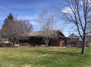 447 Sheafman Creek Rd, Hamilton, MT 59840