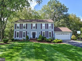 12632 Heritage Farm Ln, Herndon, VA