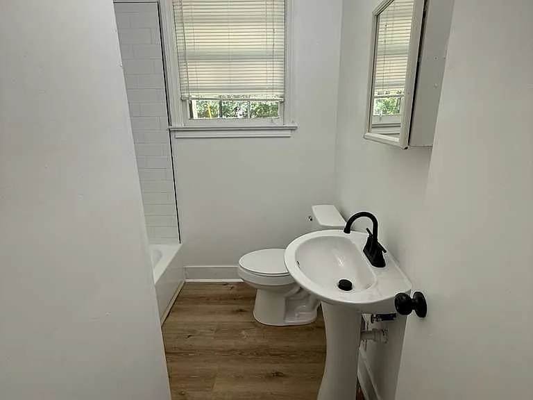 6 Emily Dr — Photo 10