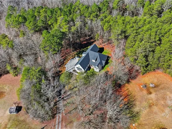 4980 Foster Rd, Cleveland, NC 27013