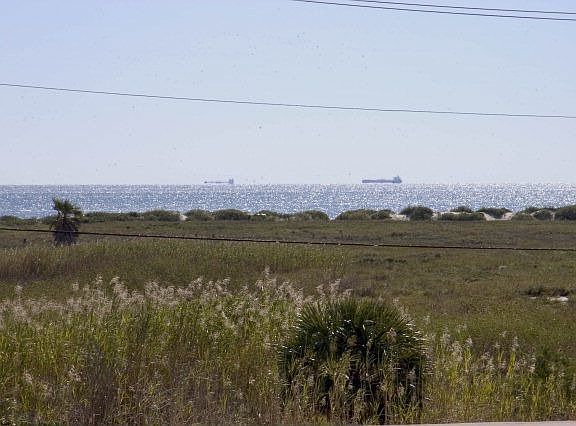 5th image of 224 Seawall Blvd E