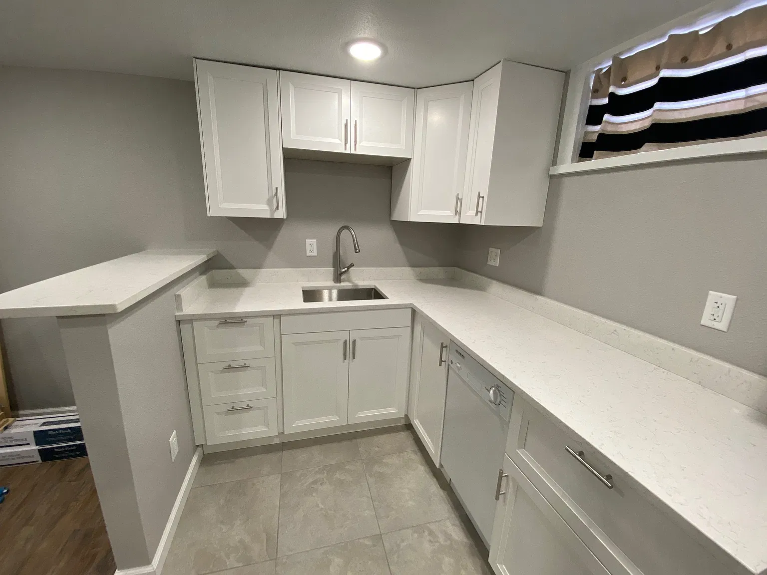 1 bed, 690 sqft, $835 — Photo 2