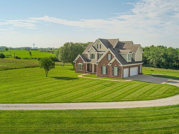 9669 116th Hwy, Gower, MO 64454