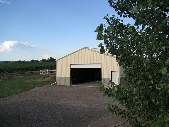 32 x 48 outbuilding