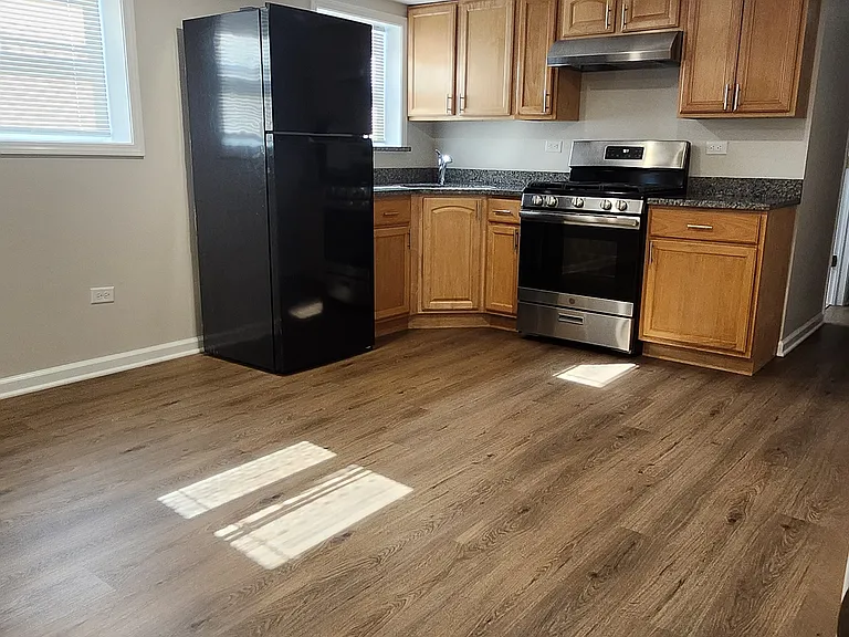 4825 W Bloomingdale Ave — Photo 10