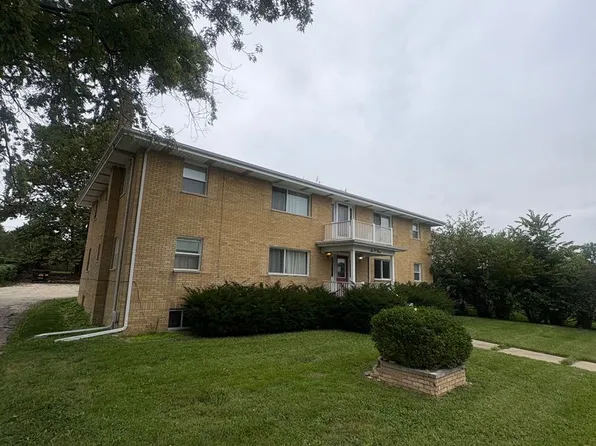 603 Devonshire Rd, 603 Devonshire Rd APT E, Washington, IL 61571