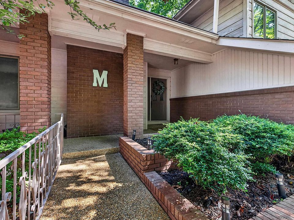 1st image of 63 Emanuel Cir