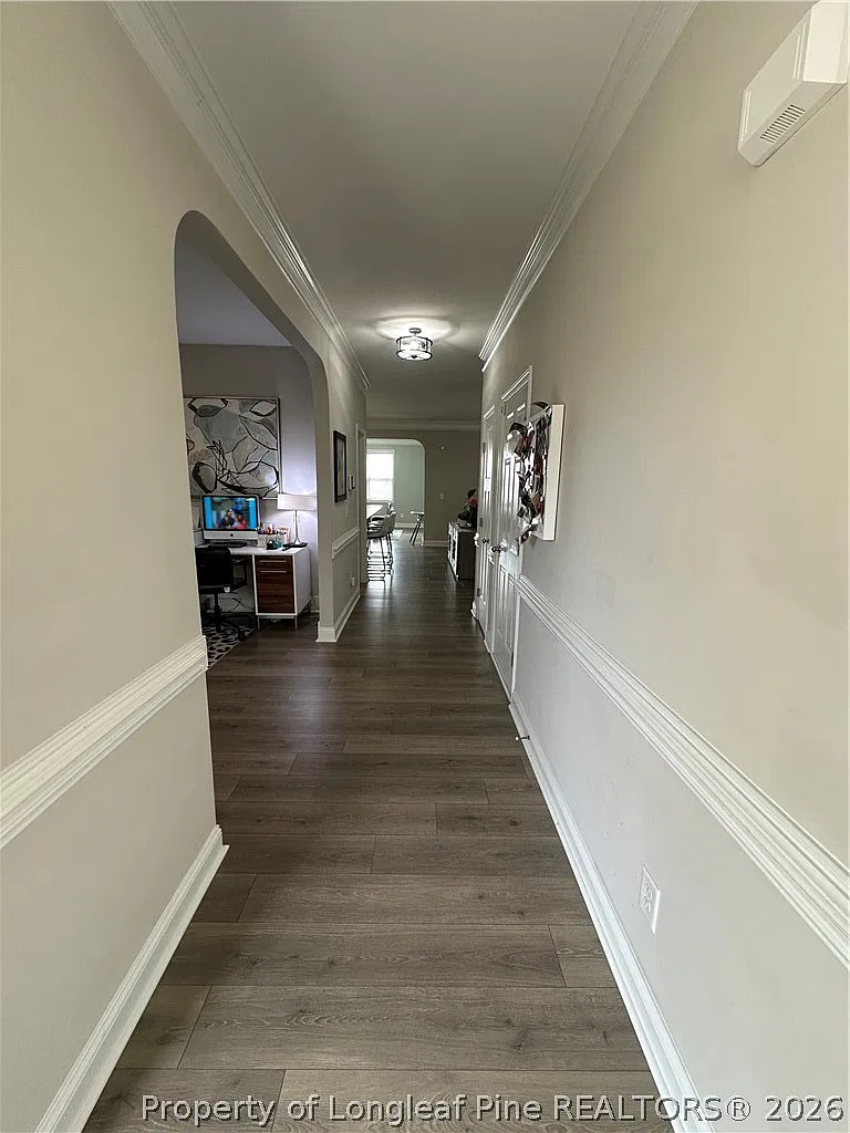 5 bed, 2.5 bath, 3034 sqft, $2,350 — Photo 3