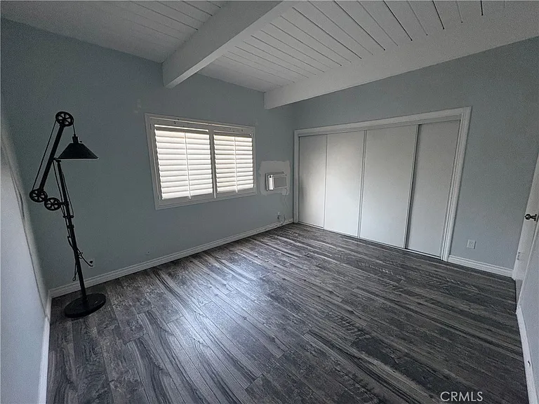 12014 Kling St #11 — Photo 10