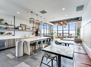 4000 W Diversey Ave APT 433, Chicago, IL 60639