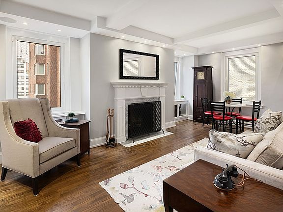 2nd image of 10 Mitchell Pl APT 10C