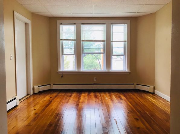 400 Smithfield Ave Floor 2