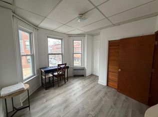 28 Orleans St #1A, Boston, MA 02128