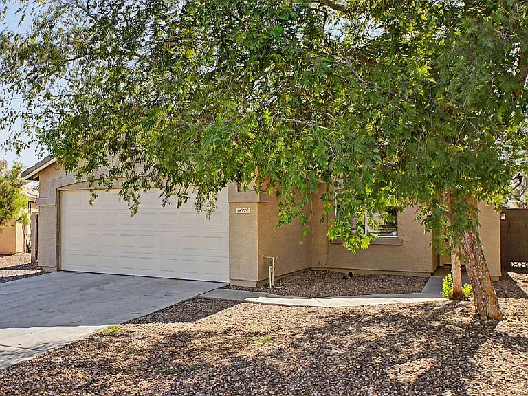 14718 N 154th Ln — Photo 6